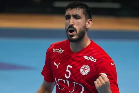 يحيى خالد أفضل لاعب في بطولة أفريقيا لكرة اليد.. وهيمنة مصرية على التشكيل المثالي